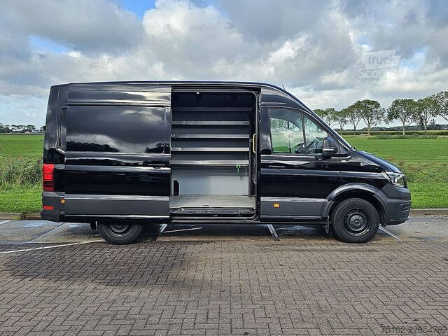 Kombi med högt tak VW CRAFTER 35 2.0 L3H3 140Pk CarPlay!