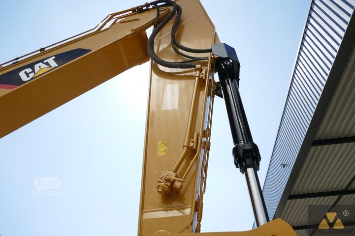 Kāpurķēžu ekskavators Caterpillar 336FL