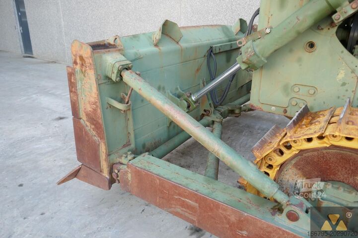 Buldozeris Caterpillar D7G Ex-army