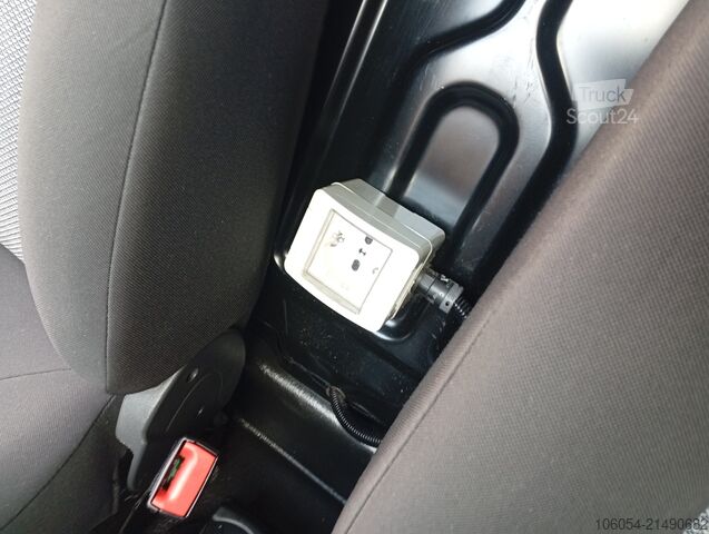 Fourgon tôlé FIAT Doblo Cargo officina mobile