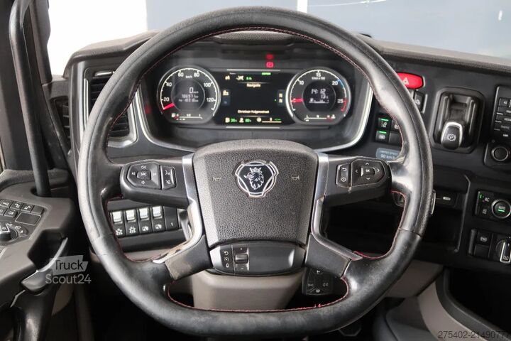 Chassis with cab Scania R520 V8 NGS 6X2/ CHASSIS