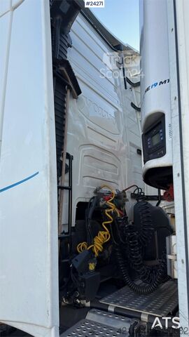 Standard-SZM Volvo FH 500 6x2 Tractor Unit