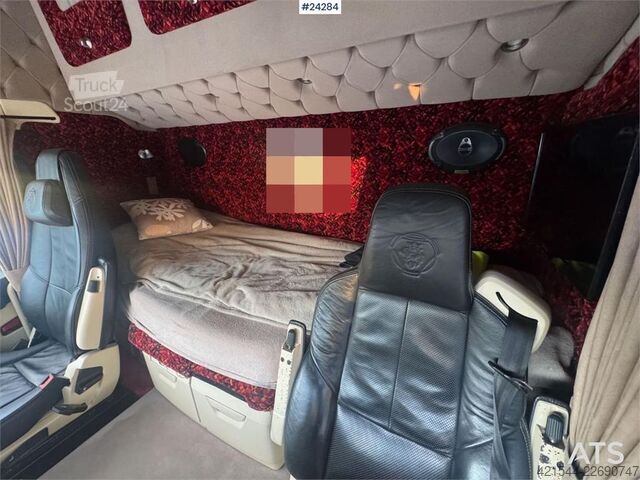 Standard-SZM Scania R540 6x2 Tractor Unit – Stiholt Body