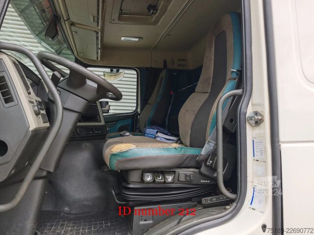 Vrachtwagen met kraan Volvo FM 500 6x2 HMF 2120 K-RC 6 x Hydr. Winch!