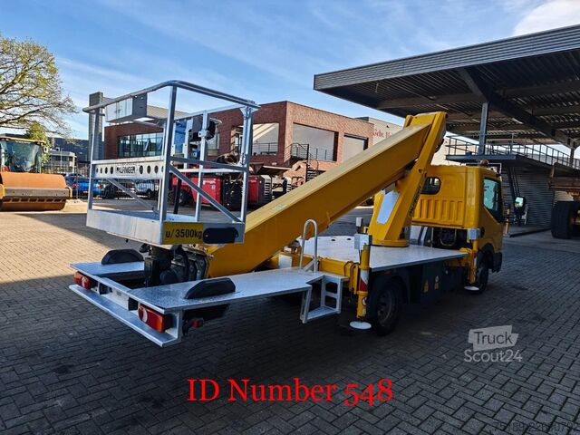 Hefplatform Nissan Cabstar 35.12 NT400 Palfinger P220B