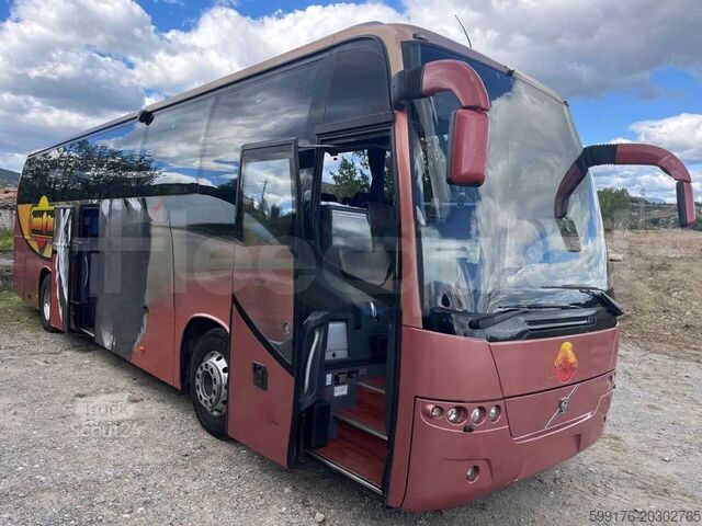 Туристический автомобиль Volvo 9700