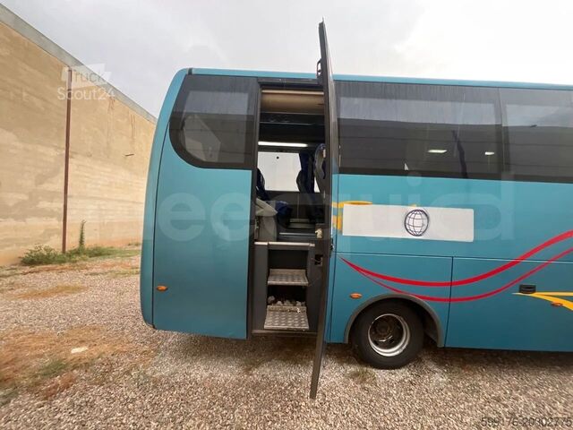 Reisebus IVECO Andecar IV2