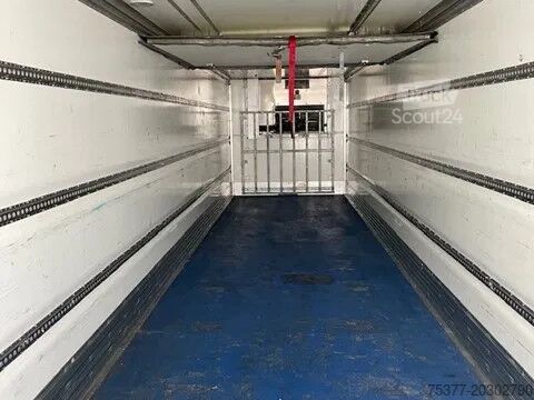 Refrigerated/freezer transport Gray and Adams Thermo king SLX multitemp, writer, 249 widht /...