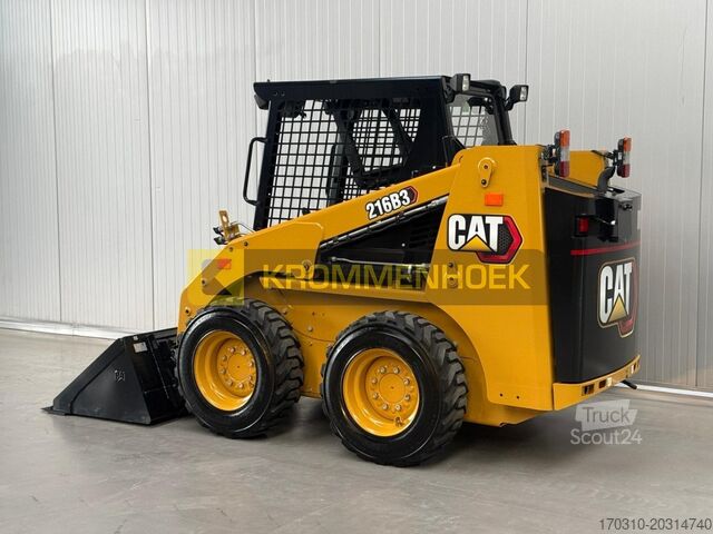 Chargeuse sur pneus Caterpillar 216 B3
