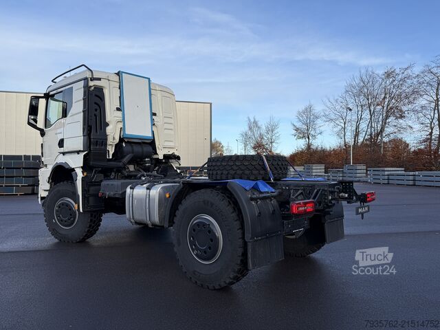 Podwozie ciężarówki MAN TGS 18.520 4x4 BB Fahrgest. Expeditionsm