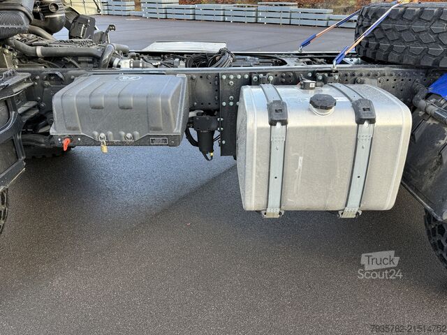 Podwozie ciężarówki MAN TGS 18.520 4x4 BB Fahrgest. Expeditionsm