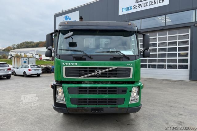 Camion à usage spécial VOLVO FM-440 6x2 Getreidekipper