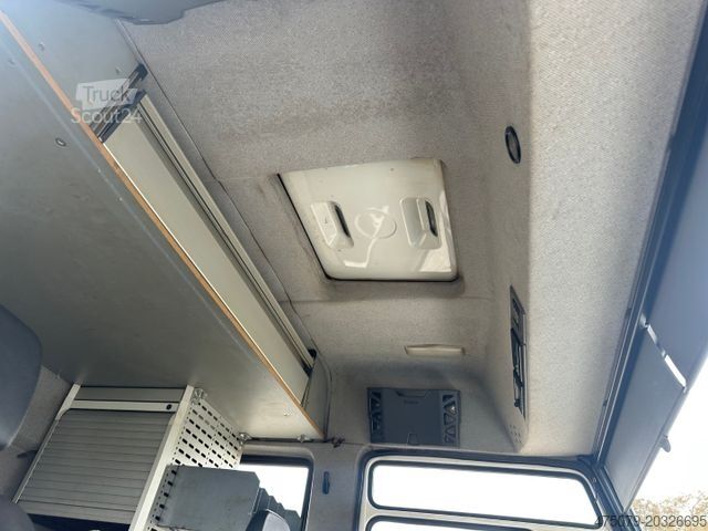 Aukštas mikroautobusas MERCEDES-BENZ Vario 818 / Werkstatt / Kompressor / Doka