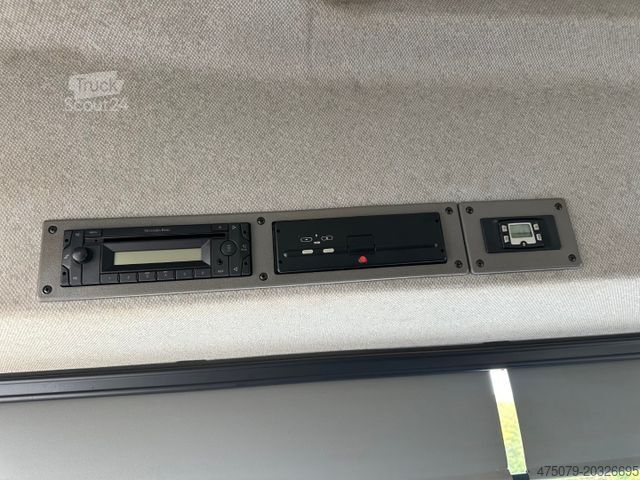 Aukštas mikroautobusas MERCEDES-BENZ Vario 818 / Werkstatt / Kompressor / Doka