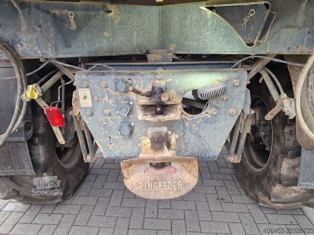 Grúa montada en camión MERCEDES-BENZ Unimog U 2150 Hiab 225 - E 3 Kran 4 x 4 Allrad
