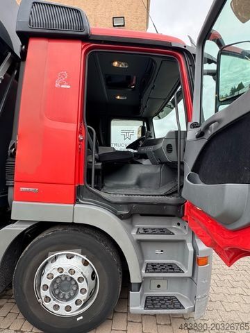 LKW mit Getränkeaufbau MERCEDES-BENZ Actros1832/MP3/LBW/Klima/AHK/Voll-Luft