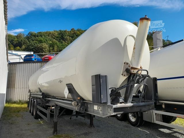 Szállító siló félpótkocsi SPITZER SK 2460 CAL GGVS 60m³ Kippsilo