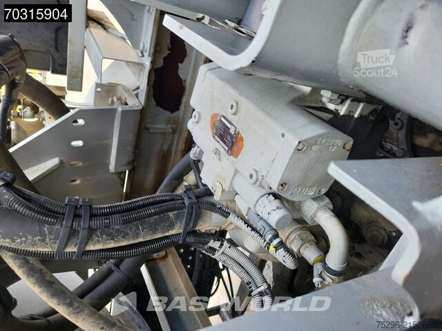 Mixeur Mercedes Arocs 3240 8X4 9m3 Liebherr Mixer Euro 6