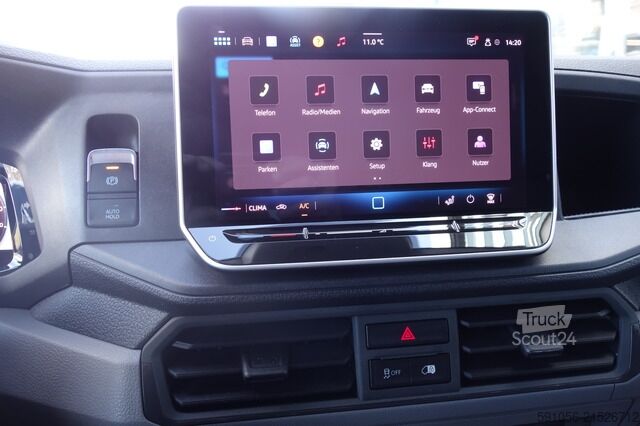 Panelová dodávka Volkswagen Crafter 35 Kasten Maxi AHK/NAVI/KAM/DIGITACHO