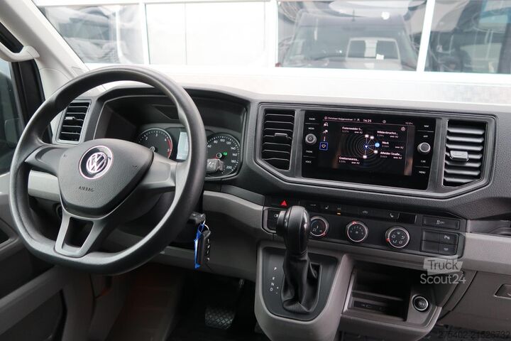 Kombi s vysokou strechou Volkswagen Crafter 35 2.0 TDI L3H3 AUT/ CAMERA/ CRUISE/ NA...