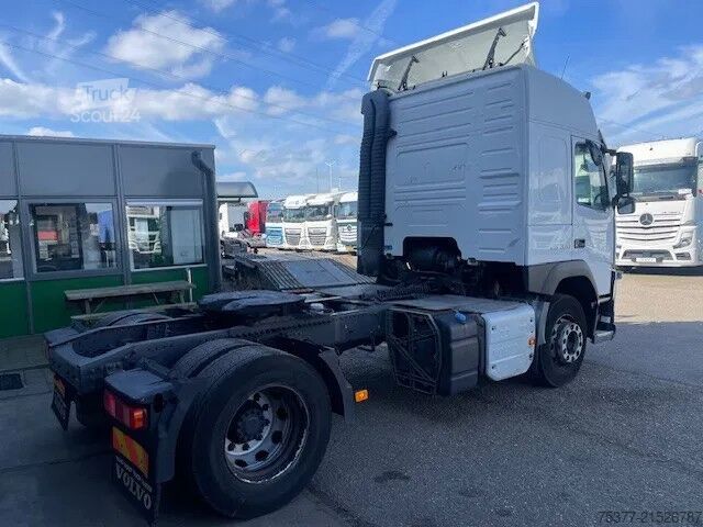 Standard-SZM Volvo FM 370 Slaapcabine,spoiler luchtvering,NL truck...