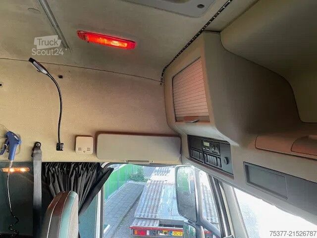 Standard-SZM Volvo FM 370 Slaapcabine,spoiler luchtvering,NL truck...