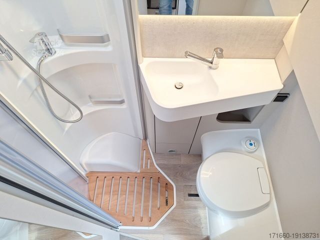 Integrated camper HYMER/ERIBA Exsis-i Pure 580