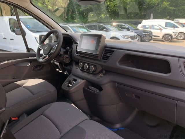 Furgon blaszak Renault Trafic L1H1 3,0t dCi 150 AUTOMATIK KOMFORT NAVI