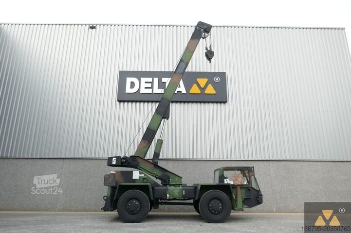 Ruw terrein kraan Terex LRT110 Ex-Army