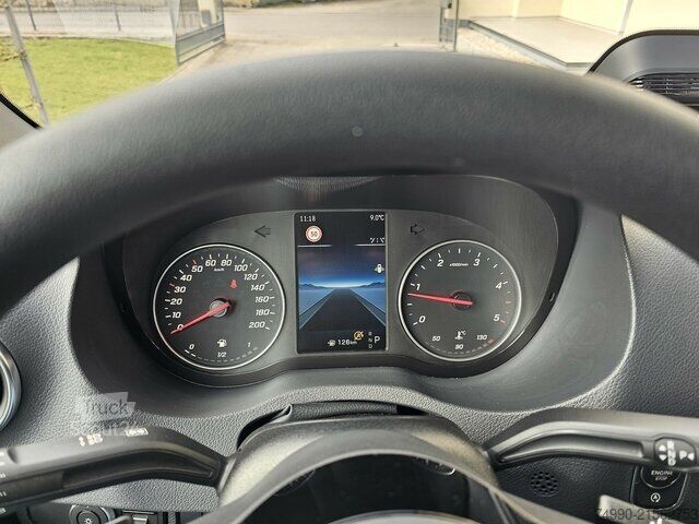 Βαν Mercedes-Benz Sprinter 317 CDI Automatik 9G Koffer LED sofort
