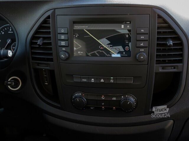 Microbuz Mercedes-Benz Vito 114 TourerPro,lang,Automatik,8Sitze,Kamera