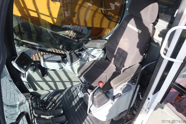 Excavator pe șenile Liebherr R946 LC | STRAIGHT BOOM | TILT CAB | LIKUFIX