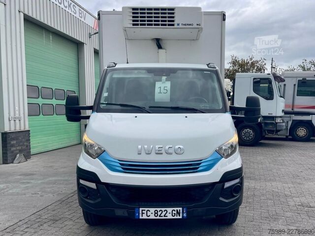 شاحنة بانل Iveco Daily 72C18  FRC 02/2028 meat vlees rails LAMBE...
