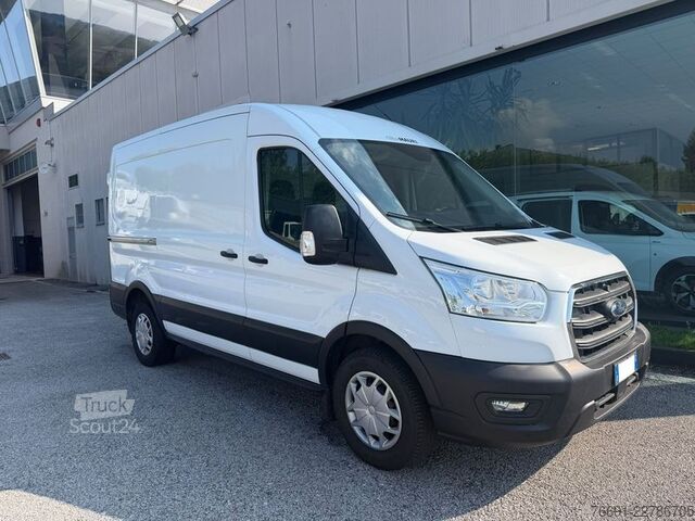 Vans ar augstu jumtu Ford Transit Furgone L2 H2