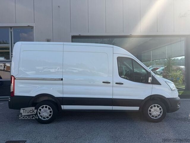 Vans ar augstu jumtu Ford Transit Furgone L2 H2