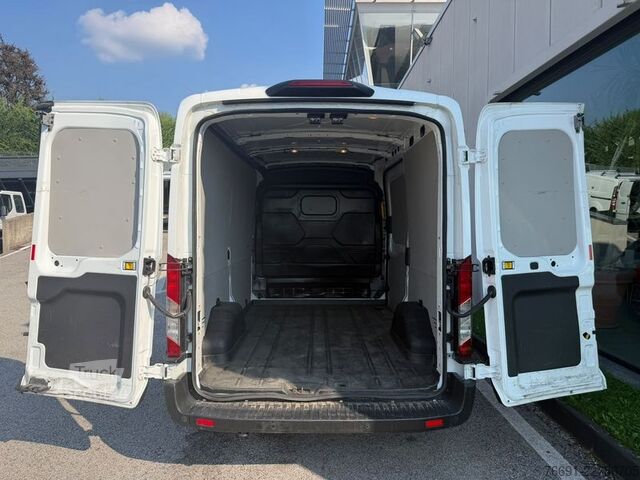 Vans ar augstu jumtu Ford Transit Furgone L2 H2