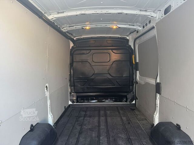 Vans ar augstu jumtu Ford Transit Furgone L2 H2