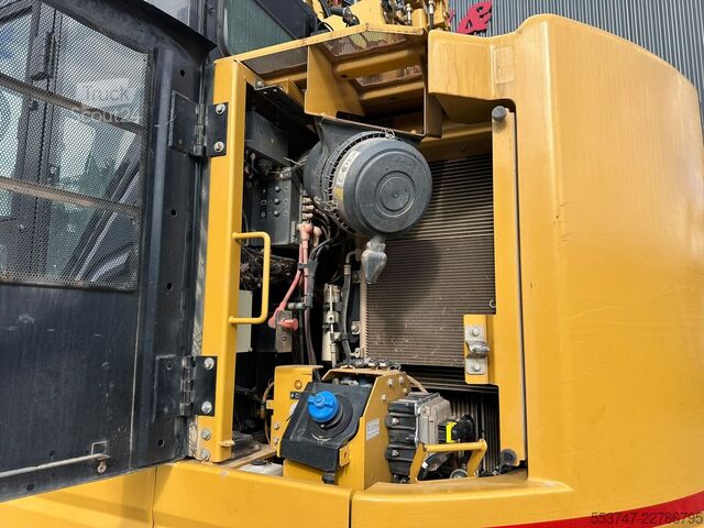 Excavator pe șenile Caterpillar 325 FLCR / OilQuick / AC / Kamera