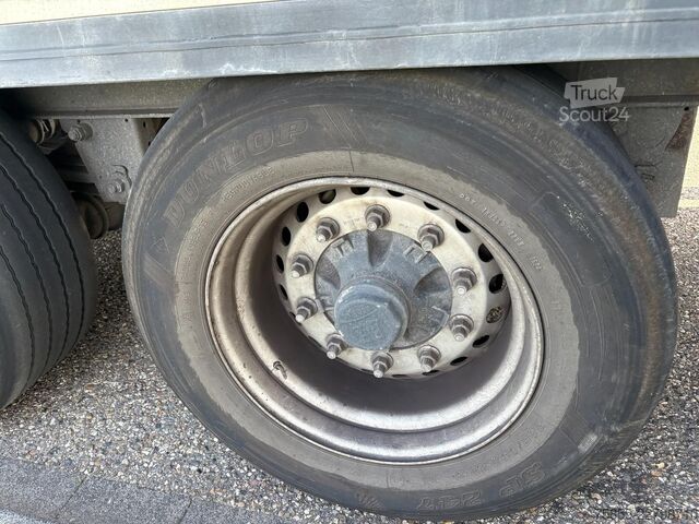 Kufr Krone KRONE Koffer / Textil / Conefctie / BPW Axles /...