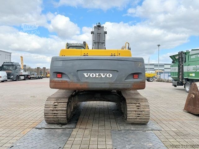 Vikšrinis ekskavatorius VOLVO EC 290BLC / Breite 3,2 m