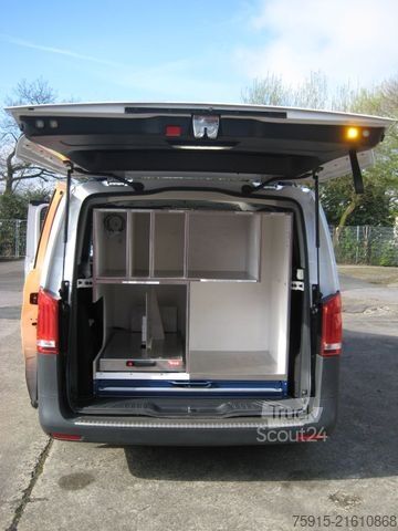 Autospecială de pompieri MERCEDES-BENZ 119 CDI Vito lang 4matic Feuerwehr NEF Notarzt