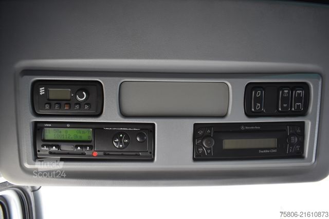 Box truck MERCEDES-BENZ Atego 1328 L 4x2 6-Sitze LBW AHK