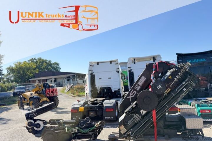 Camion à usage spécial Hiab HIAB | 422 E-6 Hipro + JIP Funk