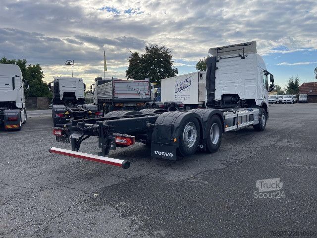 Kamyon şasisi Volvo FM 460 6x2 CHH STD