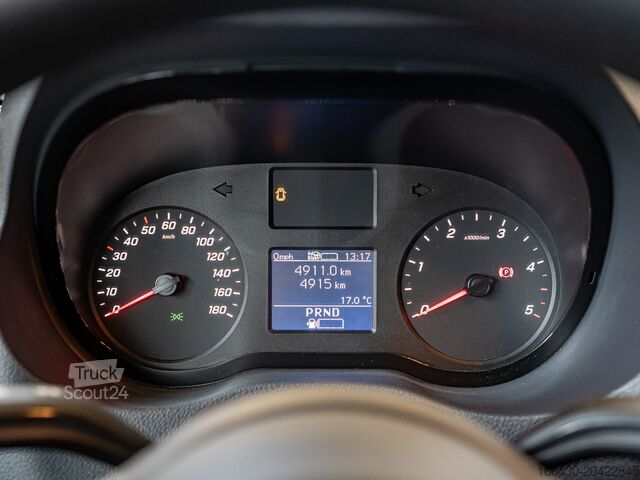 Panel van Mercedes-Benz Sprinter 315 CDI Kasten L2H2 AHK Stdhz. Navi