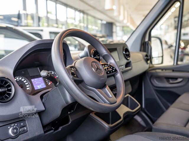 Panel van Mercedes-Benz Sprinter 315 CDI Kasten L2H2 AHK Stdhz. Navi