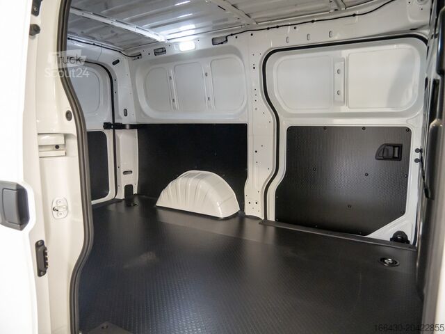 Bestelwagen Maxus eDELIVER 5 KA L1H1 64 kW/h Klima 360° LED PDC