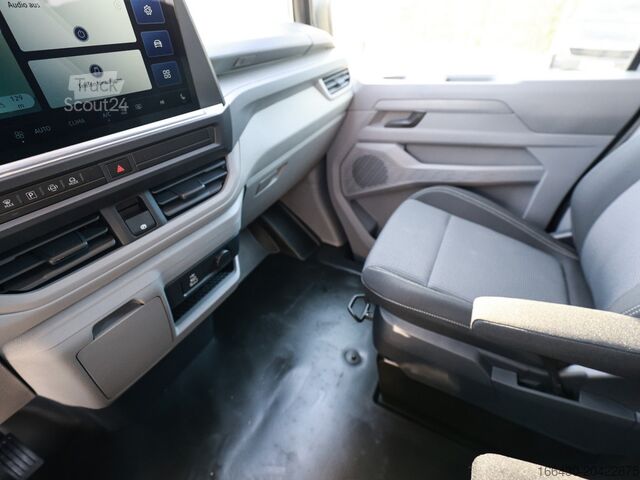 Minibus VW T7 Caravelle 2.0 TDI LR 8 Sitze Autom. NAVI