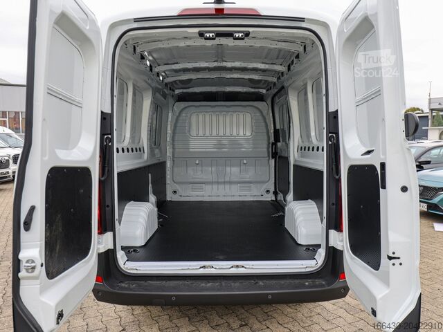 Bestelwagen Maxus DELIVER 9