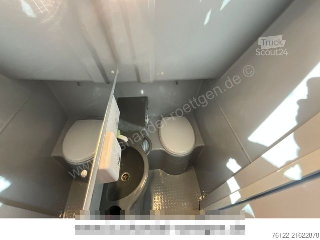 Touringcar MERCEDES-BENZ Tourismo 16 RHD / 516 / R08